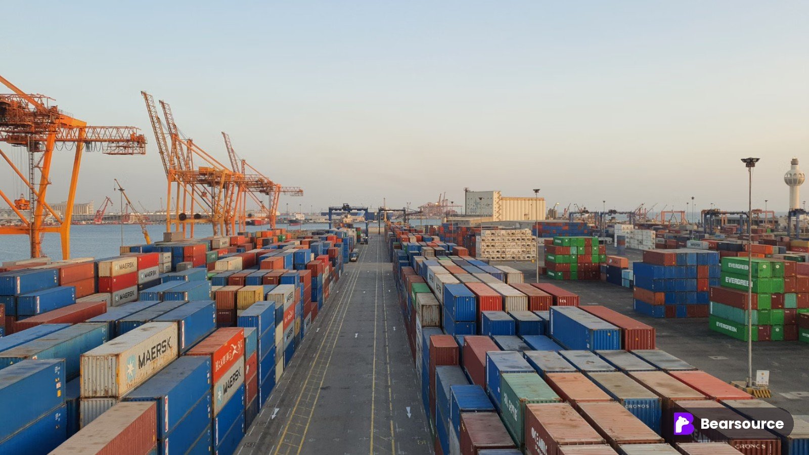 FOB vs EXW vs DDP: Which Shipping Terms Should You Buy On?